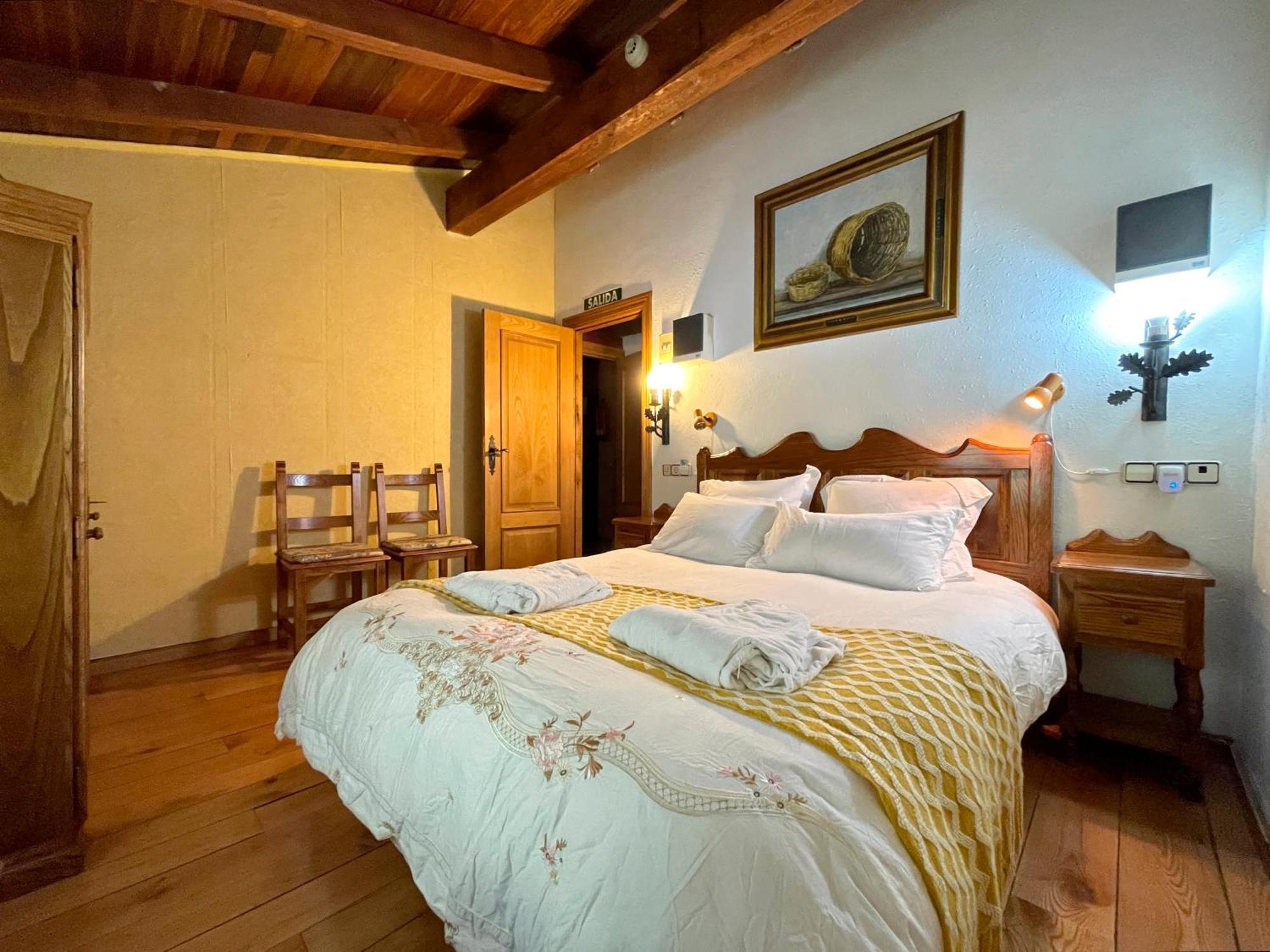 Hotel Peruskenea Jaunsaras Esterno foto
