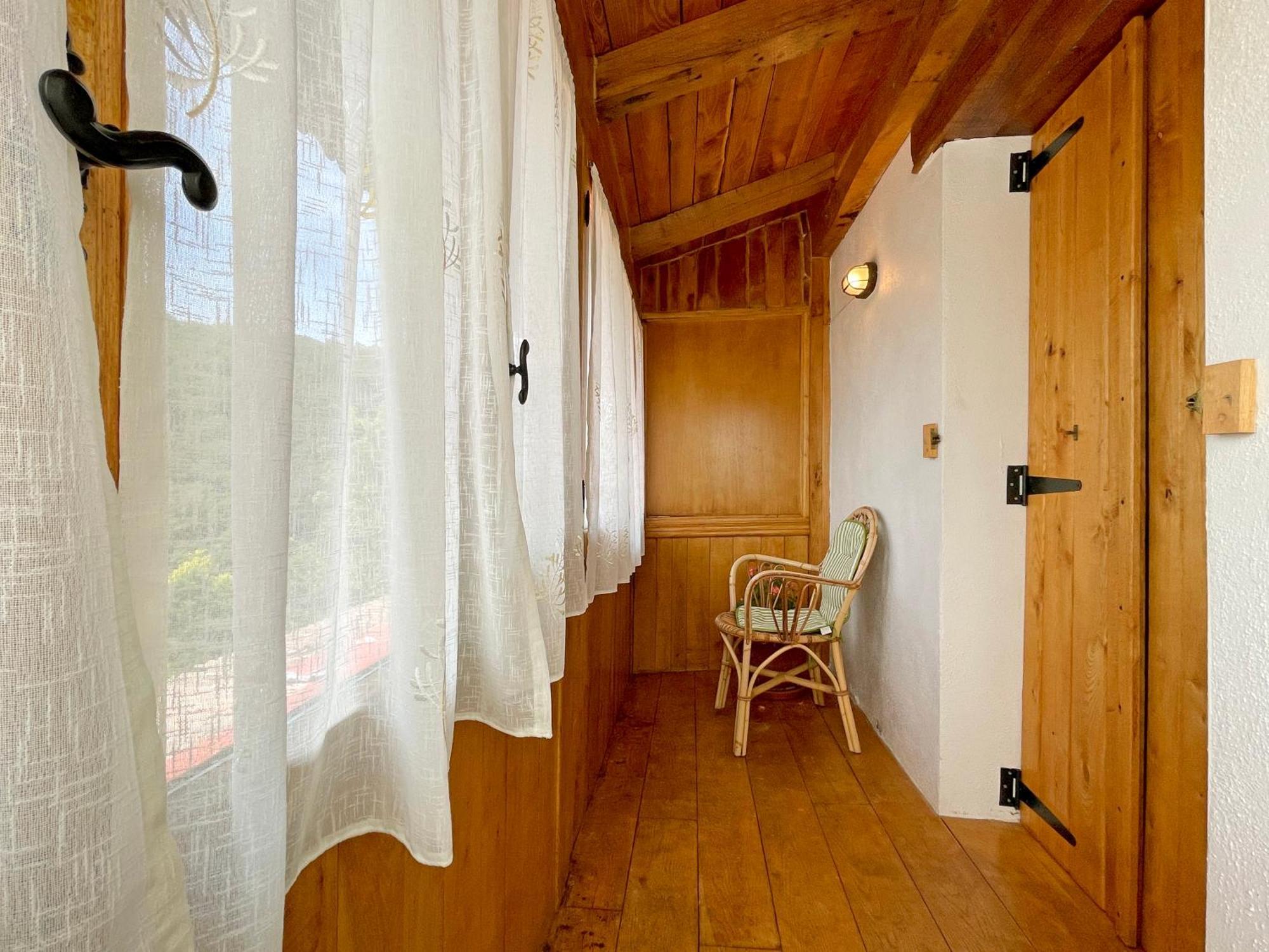 Hotel Peruskenea Jaunsaras Esterno foto