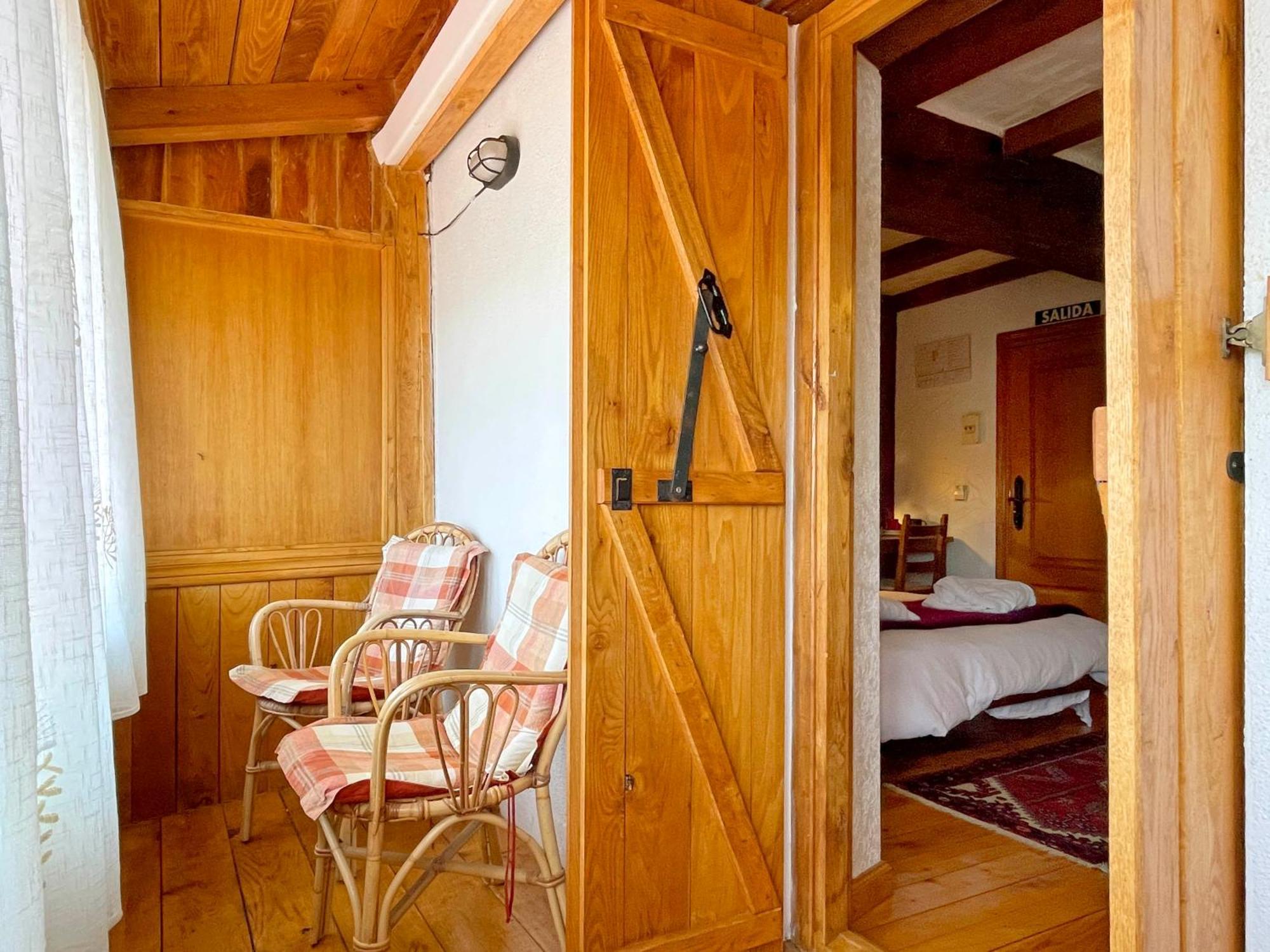 Hotel Peruskenea Jaunsaras Esterno foto