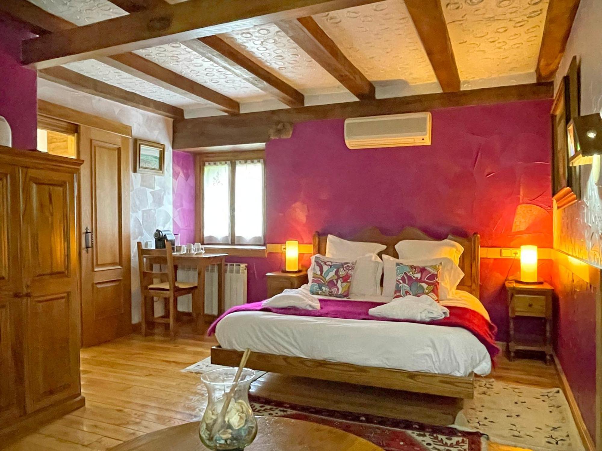 Hotel Peruskenea Jaunsaras Esterno foto